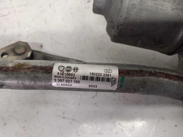 MOTEUR D ESSUIE GLACE OPEL COMBO D 2011-2018/ FIAT DOBLO 2012-2018 - Vue 3